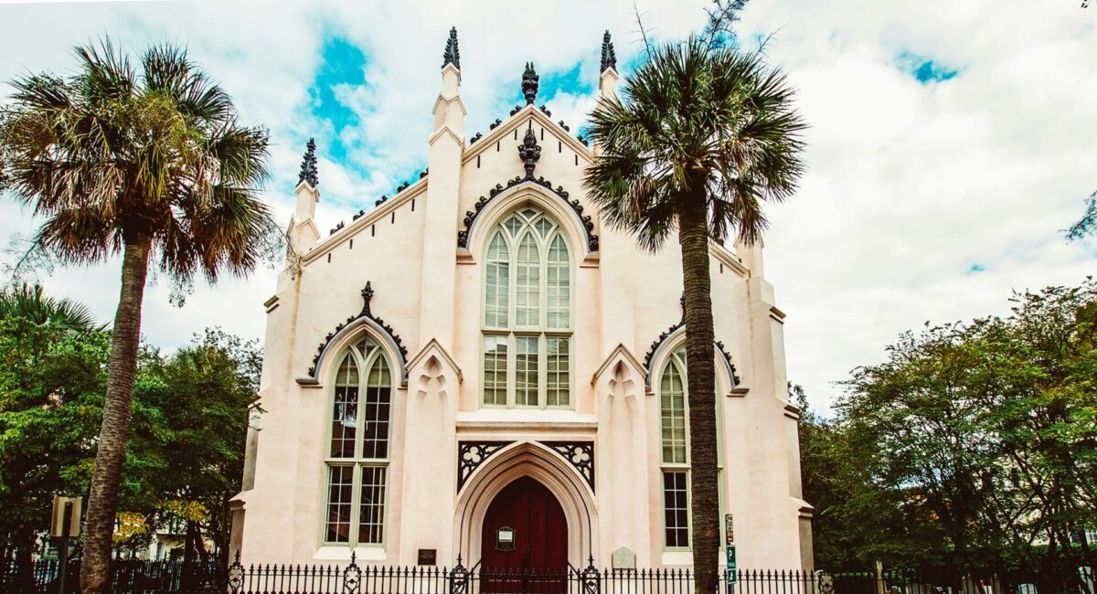 charleston pink church