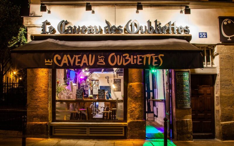 paris nightclubs