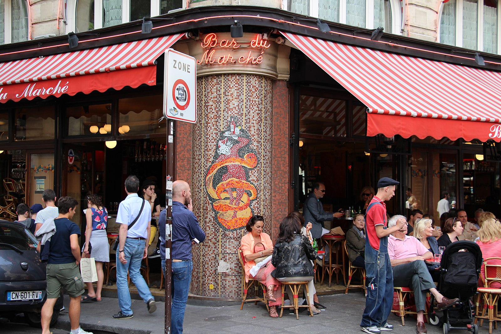 cafe paris bar du marche