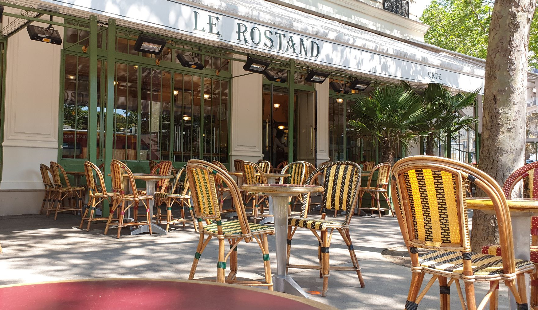 le rostand cafe paris