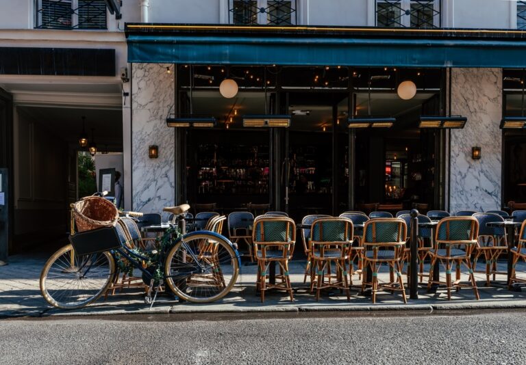 paris cafes cover