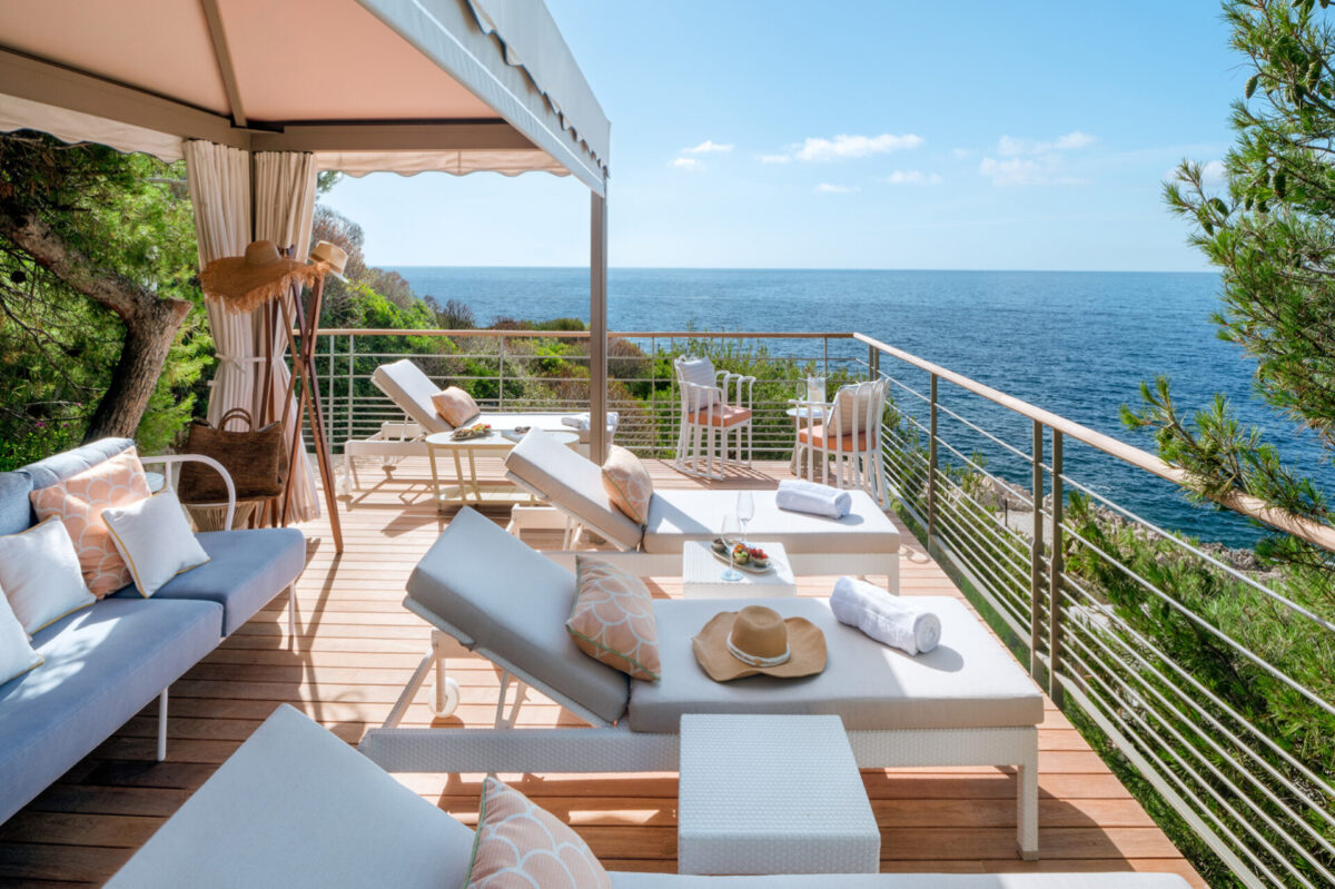cap ferrat balcony