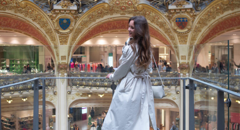 parisian girl shopping cover