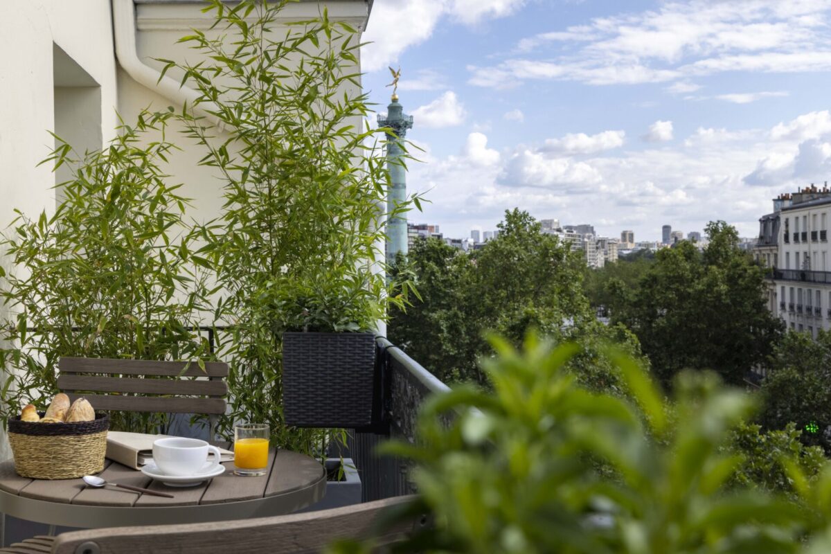 hotel petit beaumarchais le marais paris hotel