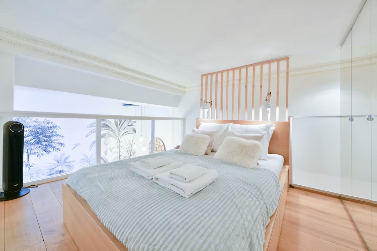 Bedroom in Paris Airbnb