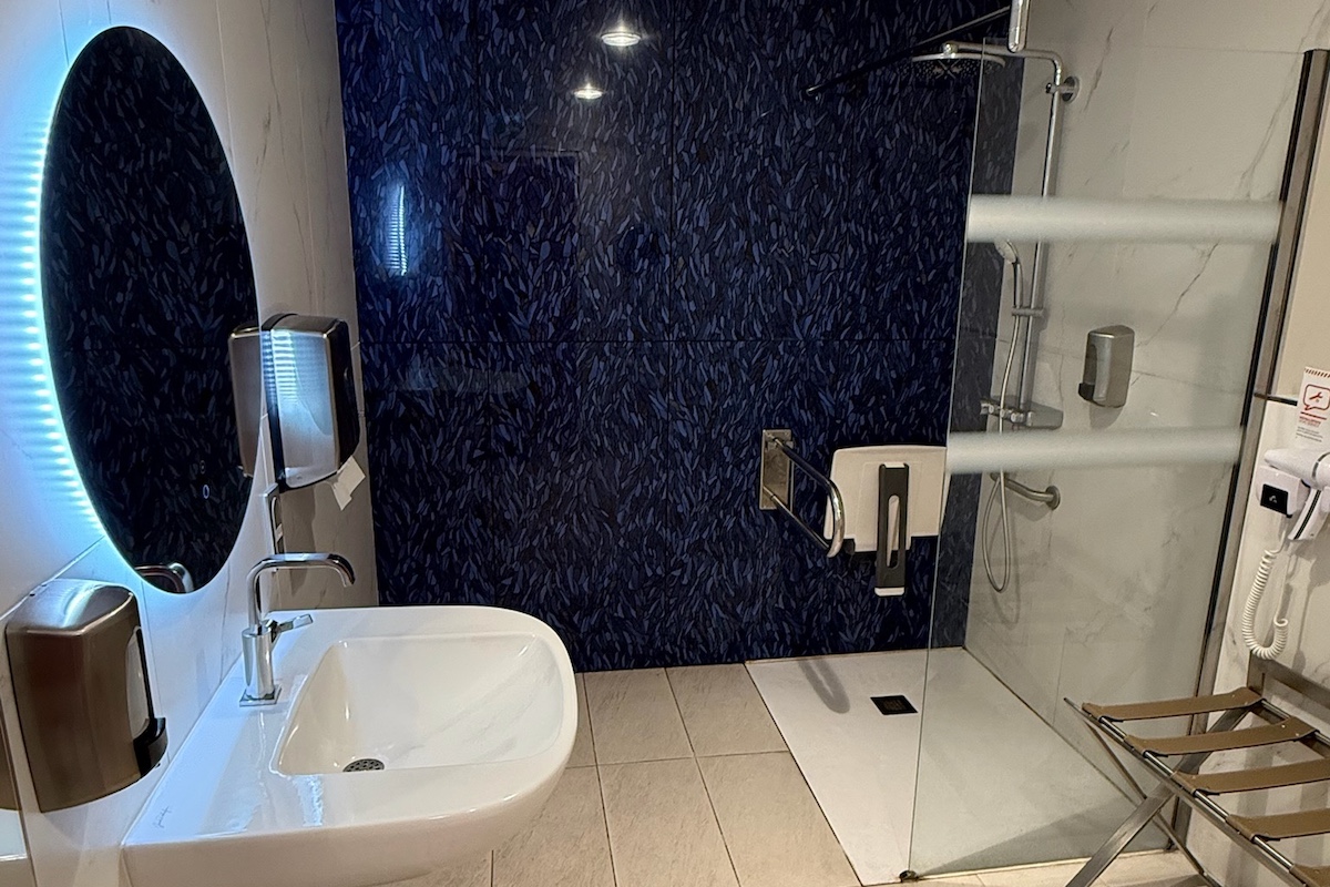 Bathroom with shower inside Paris train station.