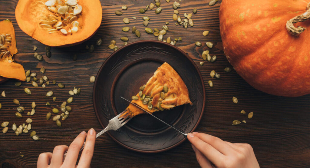 A sliced squash on a plate.