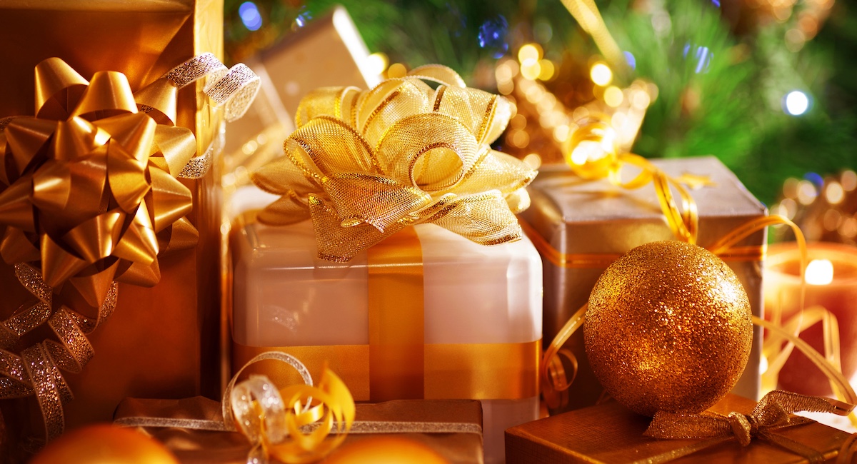 The Ultimate 2025 Francophile Gift Guide - Frenchly