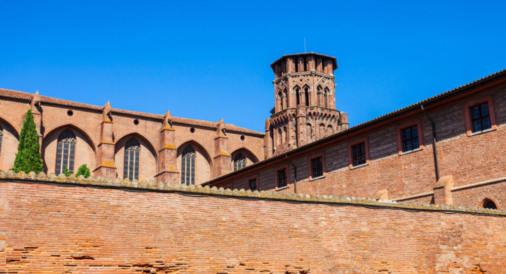 The cloister of the Augustinian Museum in Toulouse.