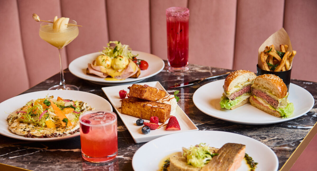table with food, burger, Fauchon