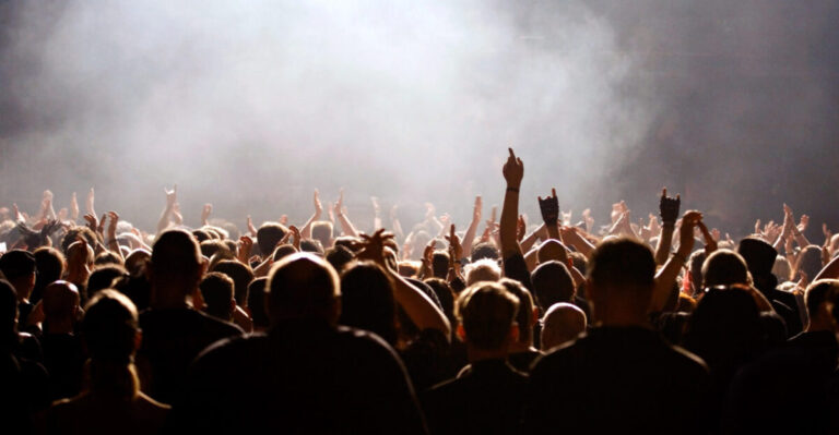 Concert crowd.