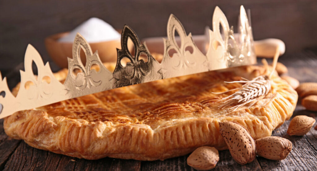 Galette des rois with the crown.