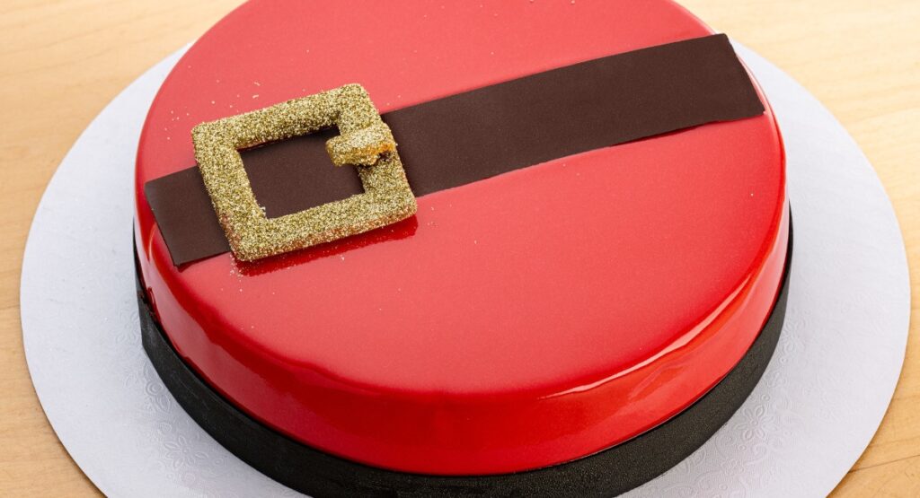 Red Christmas cake.