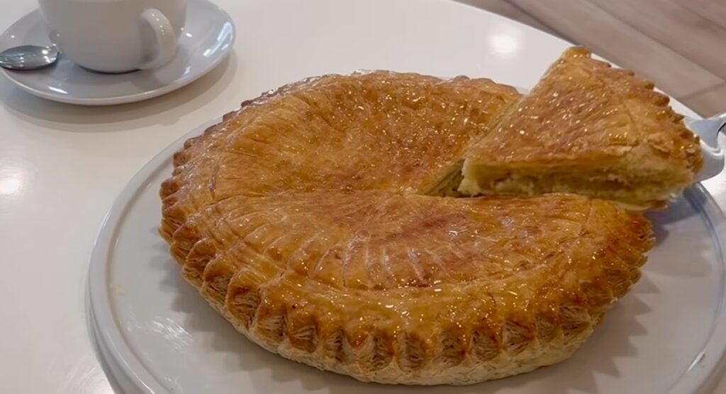 Ludivine Paris galette des rois.