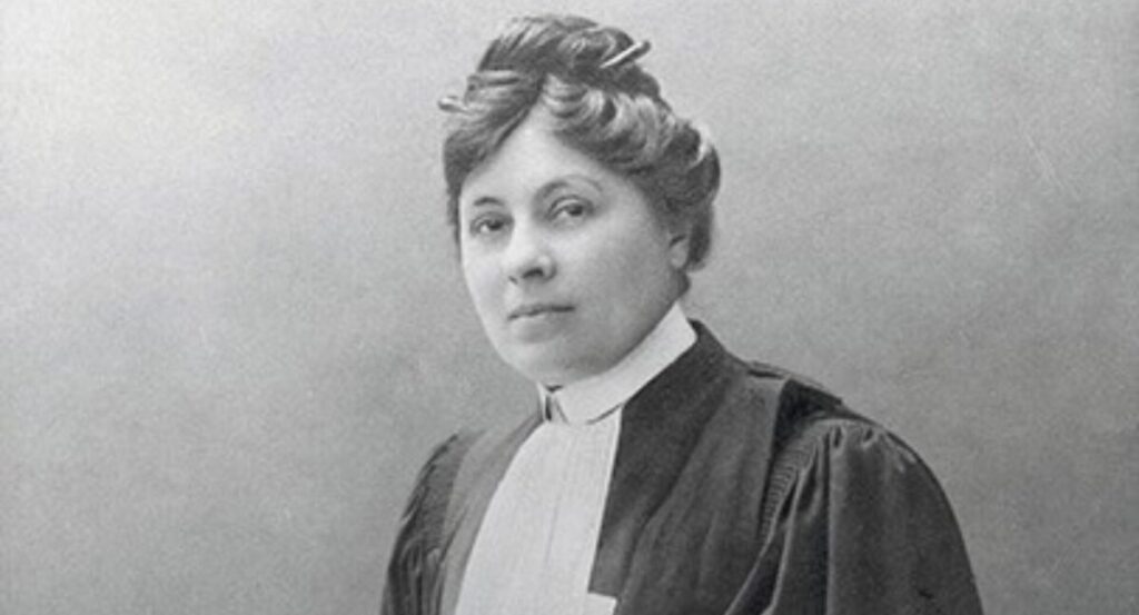 Jeanne Chauvin.