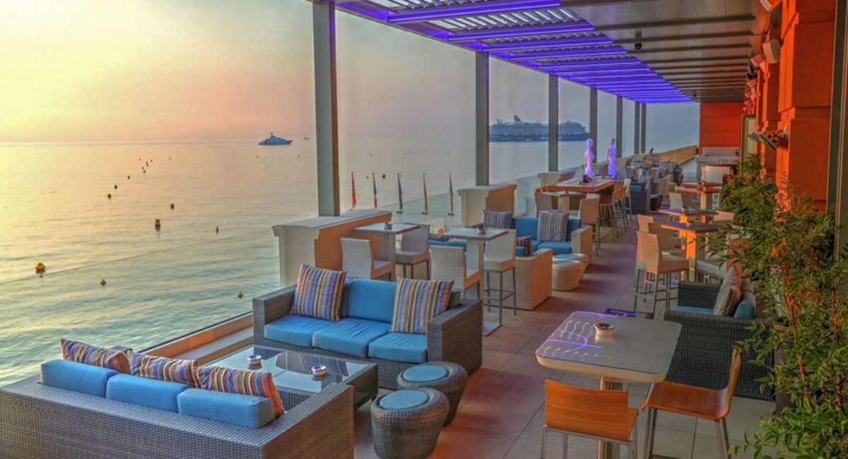 rooftop bar in front of the sea