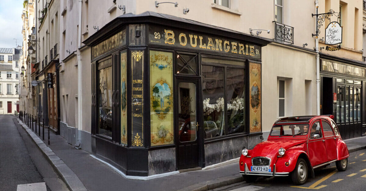 le petit moulin hotel in la marais paris