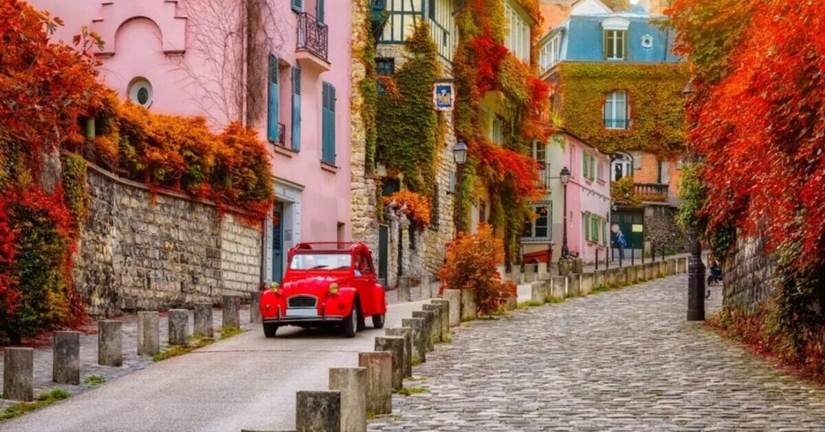 Frenchly pix 1200x650 - 2025-09-27T154241.032