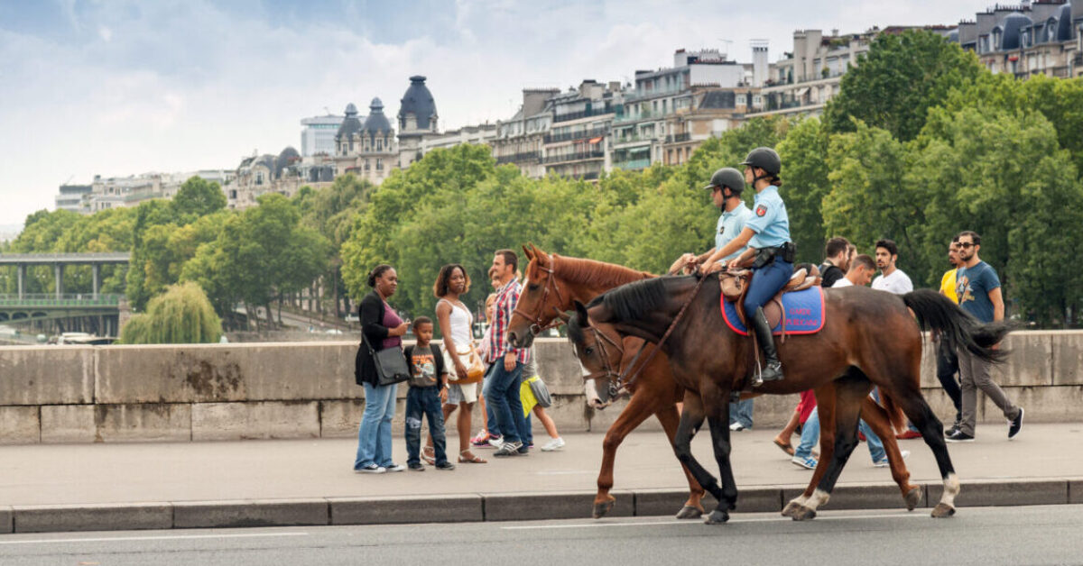 police on horseback in paris