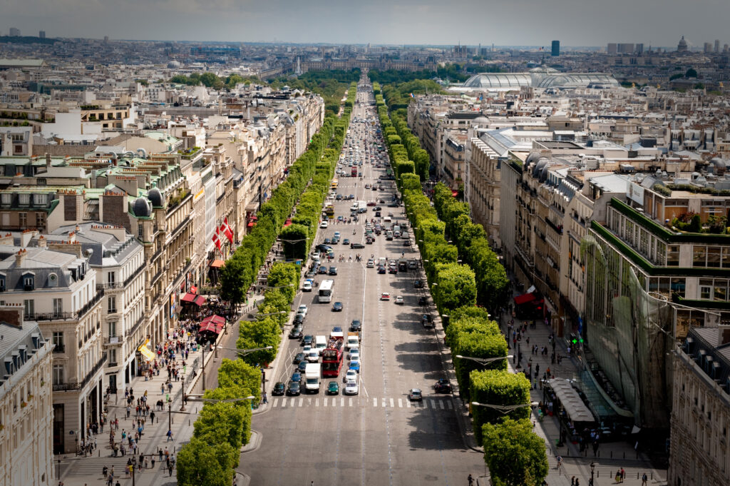 A view of Champs-Élysées