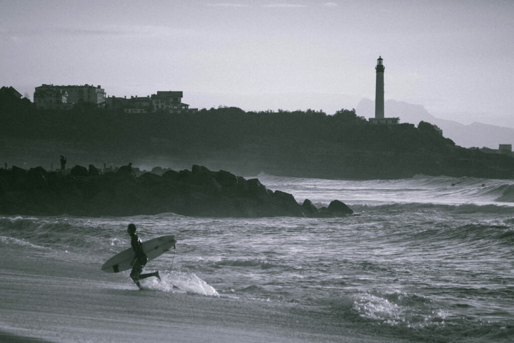 Biarritz surfing