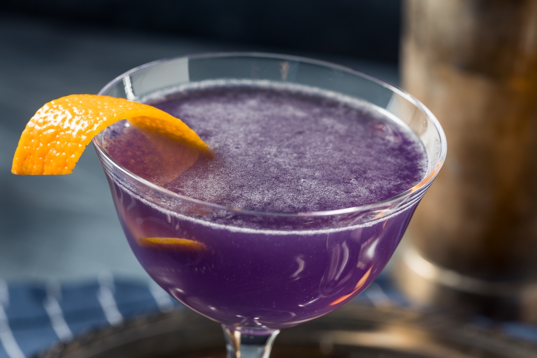 Crème de violette champagne cocktail